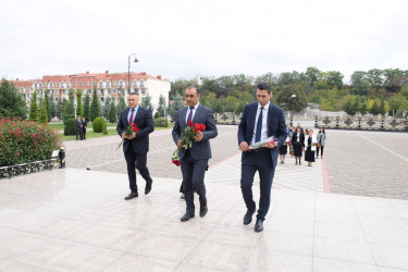 Quba rayonunda 5 oktyabr - Beynəlxalq Müəllimlər Günü münasibətilə regional konfrans keçirilib.