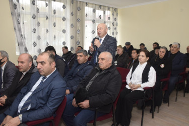 Təngəaltı kəndində səyyar vətəndaş qəbulu keçirilib.