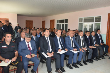 Qalayxudat kəndində səyyar vətəndaş qəbulu keçirilib.