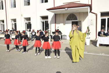 Quba şəhər Ümumi təyinatlı internat tipli ümumtəhsil məktəbində Od çərşənbəsi münasibətilə bayram tədbiri keçirilmişdir.