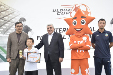 12 yaşadək futbolçular arasında III “Ulduz Cup” beynəlxalq futbol turnirinin final oyunu keçirilib.