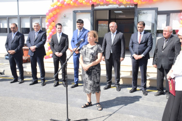 Çiçi kənd tam orta məktəbinin yeni binasının açılışı olub.