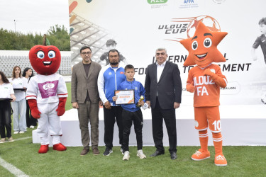 12 yaşadək futbolçular arasında III “Ulduz Cup” beynəlxalq futbol turnirinin final oyunu keçirilib.