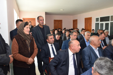 Qalayxudat kəndində səyyar vətəndaş qəbulu keçirilib.