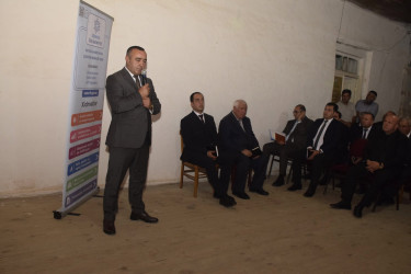 Çiçi kəndində səyyar vətəndaş qəbulu keçirilib.