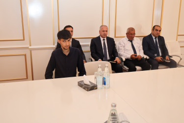 Quba Rayon İcra Hakimiyyətinin başçısı İlqar Mahmudov vətəndaşların növbəti fərdi qəbulunu keçirib.