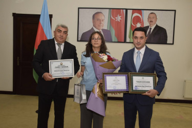 Ali təhsil müəssisələrinə yüksək balla qəbul olunan məzunlarla görüş keçirildi.