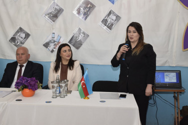 Hikmət Hüseynov adına 4 nömrəli humanitar fənlər təmayüllü məktəb-liseydə “Rəqəmsal Dünya” adlı tədbiri keçirilmişdir.