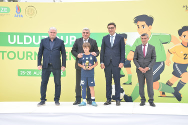 “Neftçi” futbol klubu  II “Ulduz Cup” beynəlxalq turnirinin qalibi olub.