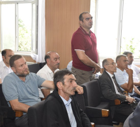 Qubada kənd təsərrüfatı məhsullarının istehsalı və emalı sahələrinin inkişafına dair İş Planının hazırlanması ilə bağlı geniş tərkibli tədbir keçirilib.
