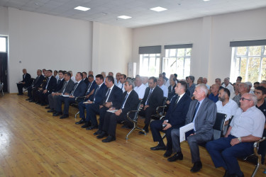 Quba Rayon İcra Hakimiyyətinin başçısı İlqar Mahmudov Digah kəndində səyyar vətəndaş qəbulu keçirib.