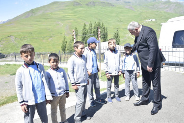 Xınalıq kəndində vətəndaşların səyyar qəbulu keçirilib.