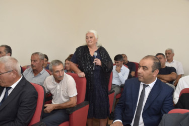 Mirzəqışlaq kəndində səyyar vətəndaş qəbulu keçirilib.