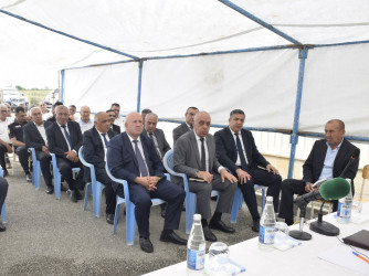 Yalavanc kəndində vətəndaşlarla səyyar qəbul keçirilib.