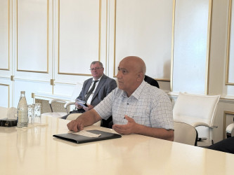 Quba Rayon İcra Hakimiyyətinin başçısı İlqar Mahmudovun rəhbərliyi ilə vətəndaş qəbulları davam etdirilir.