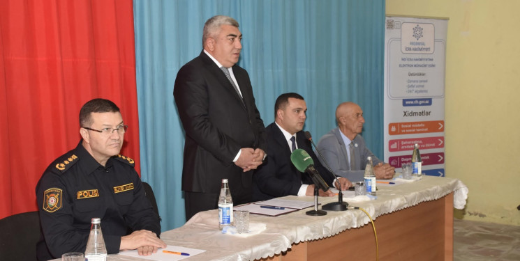 Rayon İcra Hakimiyyətinin başçısı Quba rayonunun Paşaoba kəndində vətəndaşların səyyar qəbulunu keçirib.