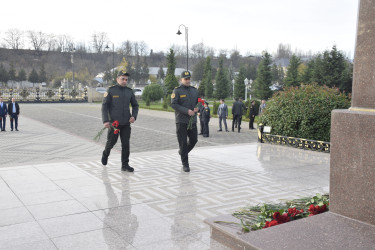 Ədliyyə işçilərinin peşə bayramı günü qeyd olunmuşdur.