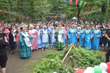 Qubada Tatar xalqının milli bayramı olan “Sabantuy” bayramı qeyd olunmuşdur.