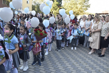 Quba şəhər 2 nömrəli təbiət fənləri təmayüllü məktəb-liseydə Bilik Günü qeyd olunub.