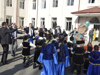 Quba şəhər Ümumi təyinatlı internat tipli ümumtəhsil məktəbində Od çərşənbəsi münasibətilə bayram tədbiri keçirilmişdir.