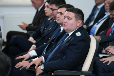 Dini Qurumlarla İş üzrə Dövlət Komitəsinin təşkilatçılığı ilə Quba şəhərində “Dini ekstremizmə qarşı mübarizə və müasir çağırışlar” mövzusunda regional konfrans öz işinə başlayıb.