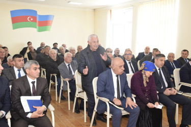 Çartəpə kəndində səyyar vətəndaş qəbulu keçirilib.