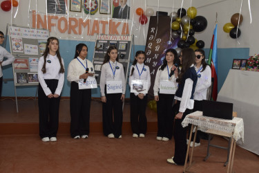 Hikmət Hüseynov adına 4 nömrəli humanitar fənlər təmayüllü məktəb-liseydə “Rəqəmsal Dünya” adlı tədbiri keçirilmişdir.