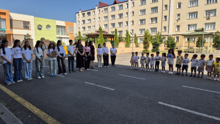 Məktəbəqədər təhsil müəssisəsində "Yol hərəkəti qaydaları" haqqında maarifləndirici tədbir keçirilmişdir.