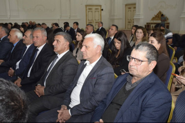 Qubada Ümummilli Lider Heydər Əliyevin anadan olmasının 103-cü ildönümünə həsr olunmuş konfrans keçirilmişdir.