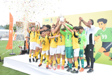 “Neftçi” futbol klubu  II “Ulduz Cup” beynəlxalq turnirinin qalibi olub.