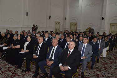 Qubada Ümummilli Lider Heydər Əliyevin anadan olmasının 103-cü ildönümünə həsr olunmuş konfrans keçirilmişdir.