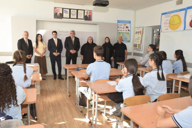 Quba şəhər 2 nömrəli təbiət fənləri təmayüllü məktəb-liseydə Bilik Günü qeyd olunub.