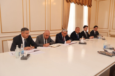 Quba Rayon İcra Hakimiyyətinin başçısı İlqar Mahmudov vətəndaşların növbəti fərdi qəbulunu keçirib.