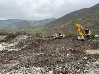 Güclü və aramsız yağıntıların fəsadlarının aradan qaldırılması, sakinlərin sosial vəziyyətinin diqqətdə saxlanılması üçün zəruri addımlar atılır.