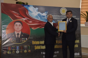 Vətən müharibəsi şəhidi, kapitan Məlikov Aqil Niyaz oğlunun xatirəsinə həsr olunmuş “Vətənə sədaqətin və hərbi şərəfin rəmzi olan həyat: Şəhid kapitan Aqil Məlikovun qəhrəmanlıq yolu” adlı anım tədbiri keçirilmişdir.