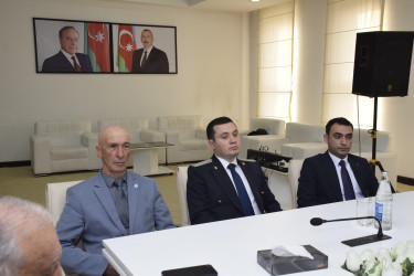Qubada “Ümummilli Lider Heydər Əliyev müstəqil Azərbaycan Konstitusiyasının müəllifidir” mövzusunda dəyirmi masa keçirilib.