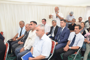 Birinici Nügədi kəndinin “Almazqazmalar” yaşayış məntəqəsində vətəndaşların səyyar qəbulu keçirildi