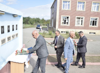 Hacıqaib kəndində sakinlərin müraciətləri yerində dinlənilib.