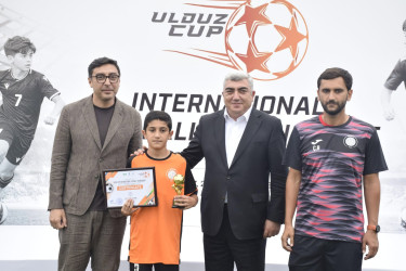 12 yaşadək futbolçular arasında III “Ulduz Cup” beynəlxalq futbol turnirinin final oyunu keçirilib.