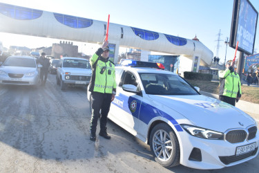 Xocalı soyqırımı qurbanlarının xatirəsi bir dəqiqəlik sükutla yad edilmişdir