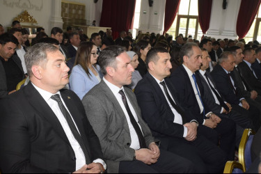 Qubada Ümummilli Lider Heydər Əliyevin anadan olmasının 103-cü ildönümünə həsr olunmuş konfrans keçirilmişdir.