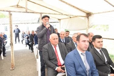 İlqar Mahmudov Aşağı Atuc kənd inzibati ərazi dairəsinin Susayqışlaq kəndində vətəndaşların səyyar qəbulunu keçirmişdir.
