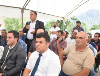 Dərk kəndində səyyar vətəndaş qəbulu keçirilib.