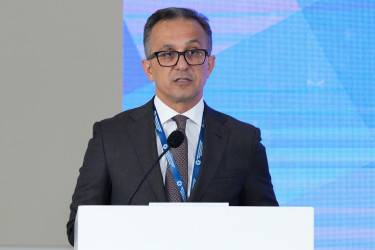 Dini Qurumlarla İş üzrə Dövlət Komitəsinin təşkilatçılığı ilə Quba şəhərində “Dini ekstremizmə qarşı mübarizə və müasir çağırışlar” mövzusunda regional konfrans öz işinə başlayıb.