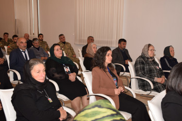 Qubada “Tarixi Zəfərimiz Heydər Əliyev siyasətinin təntənəsidir” mövzusunda konfrans keçirilib.